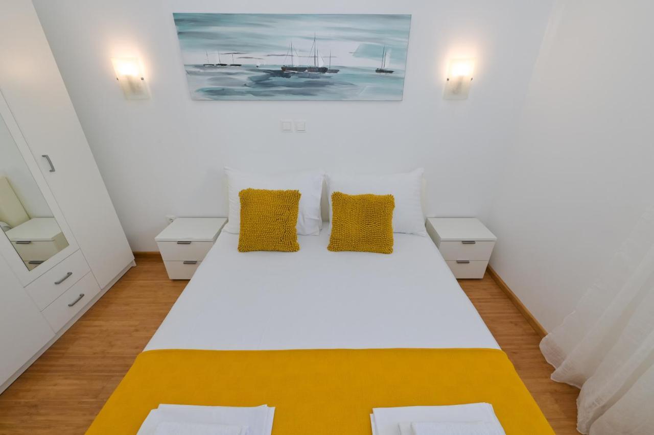 Apartment Funtastic With Private Pool Novalja Exterior foto